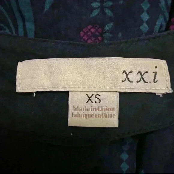 Forever 21 Embroidered 100% Cotton Mini Sleeveless Dress or Top Size XS, EUC - Picture 6 of 7